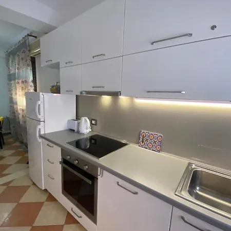 Ambra-next To The Sea